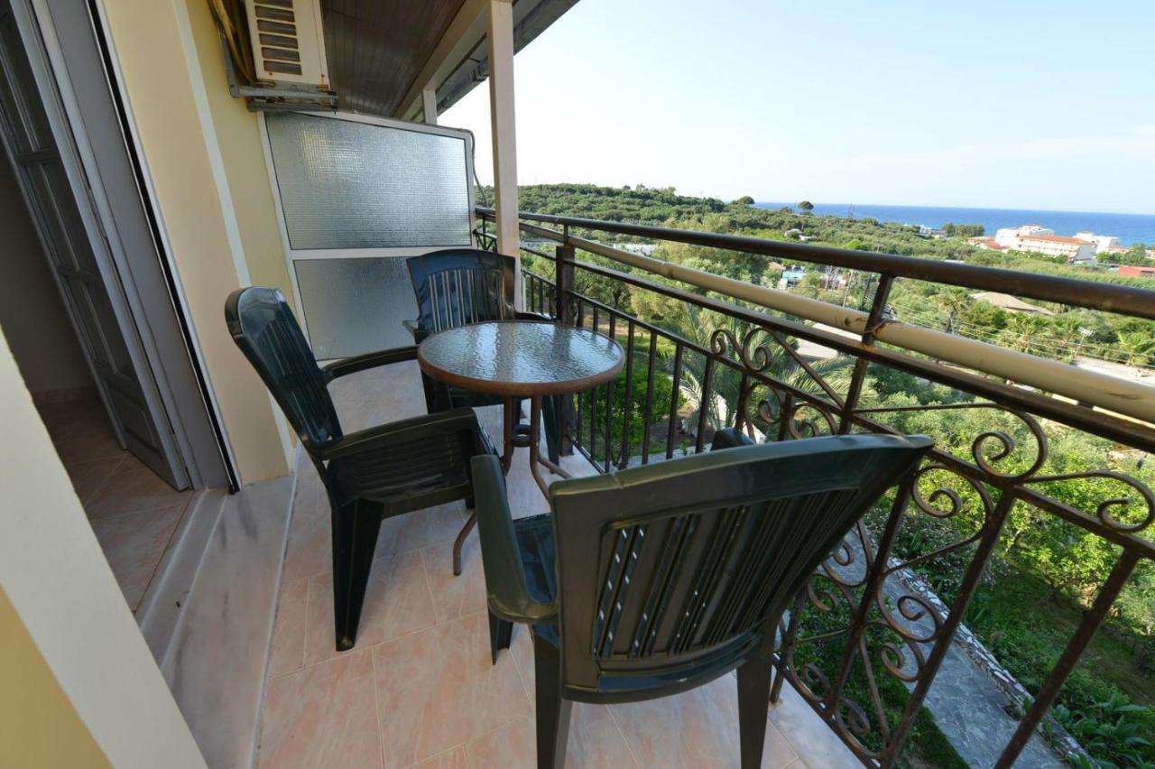 Alta Vista Hotel Plános Екстериор снимка