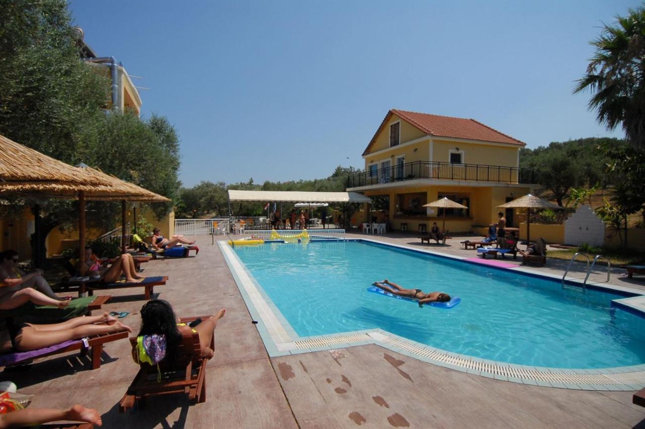 Alta Vista Hotel Plános Екстериор снимка