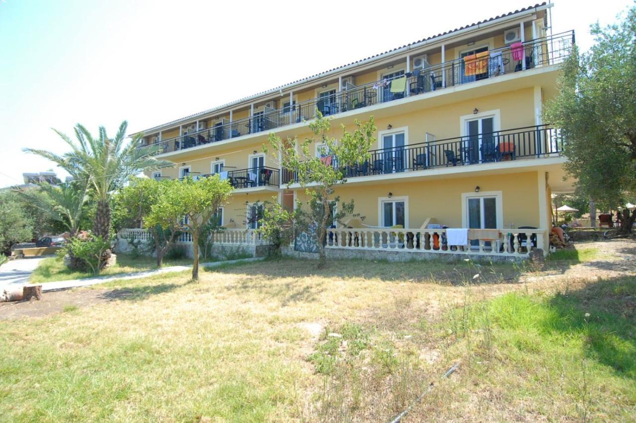 Alta Vista Hotel Plános Екстериор снимка