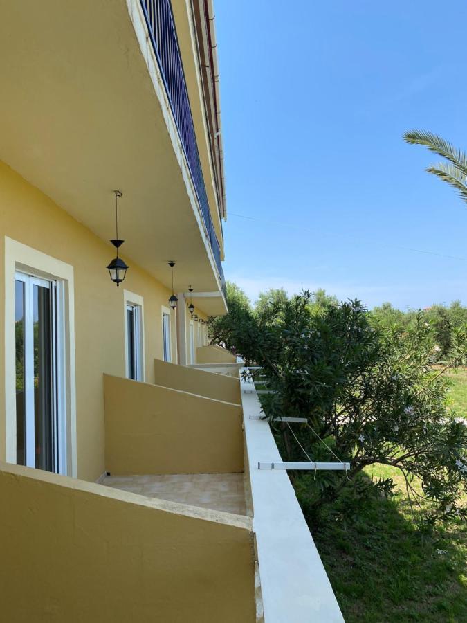 Alta Vista Hotel Plános Екстериор снимка
